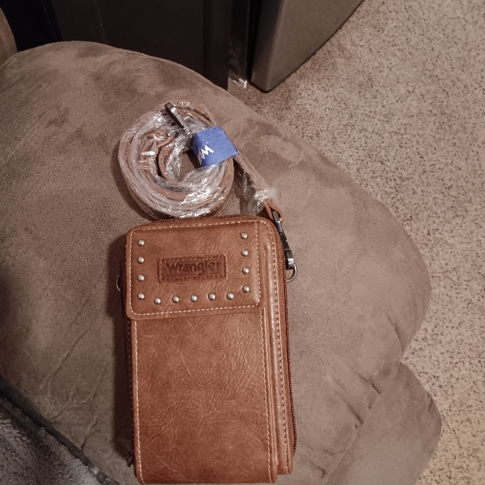 Wrangler Brown Phone Wallet with Strap